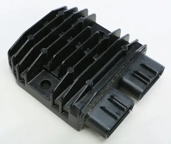 10-157 Regulator / Rectifier