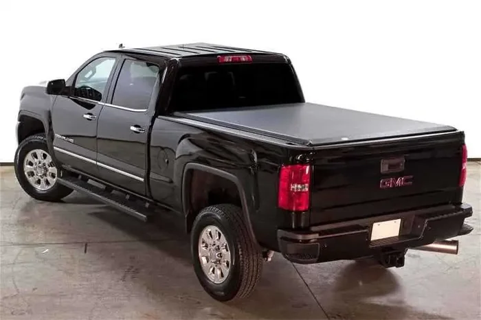 Access Original 17-20 Ford Super Duty F-250 / F-350 / F450 6ft 8in Bed Roll-Up Cover