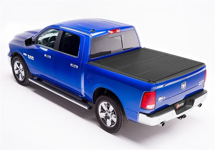 BakFlip MX4 Tonneau Cover: 09-22 Classic RAM 1500 w/o RamBox 5’7″ Bed – 448207