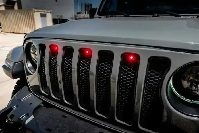 Oracle Pre-Runner Style LED Grille Kit for Jeep Wrangler JL – Red
