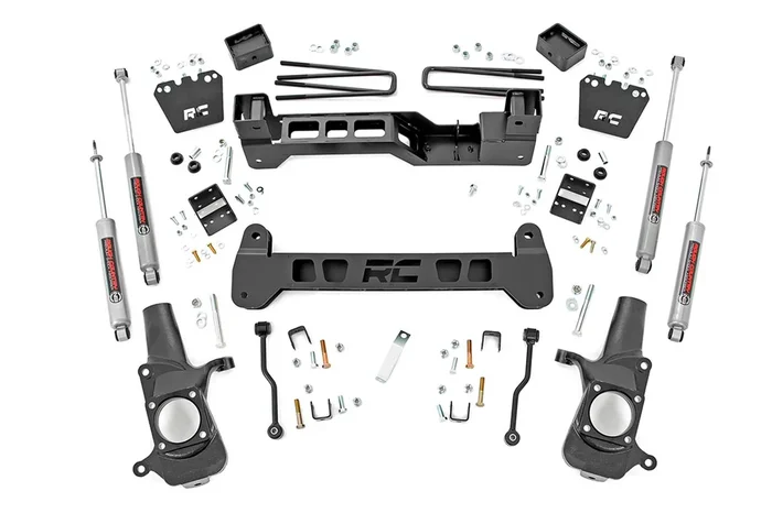 Rough Country 6 in. Lift Kit for Chevy/GMC 2500HD 2WD 01-10 – 220N3A