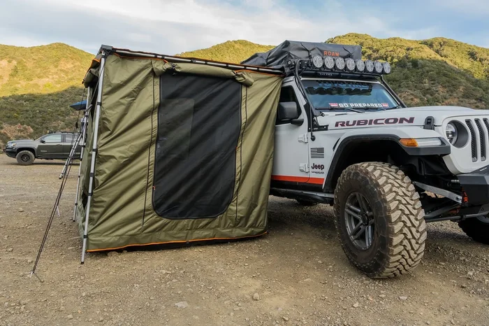 Standard Awning Room