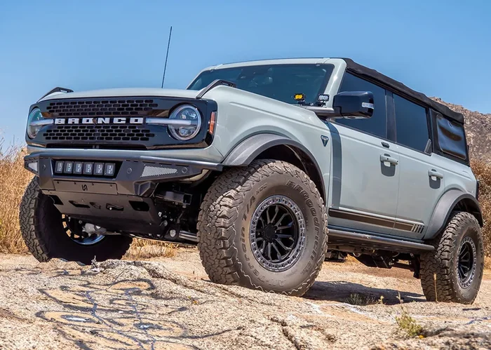 Turn Offroad Bronco Baja Front Bumper & Skid Plate