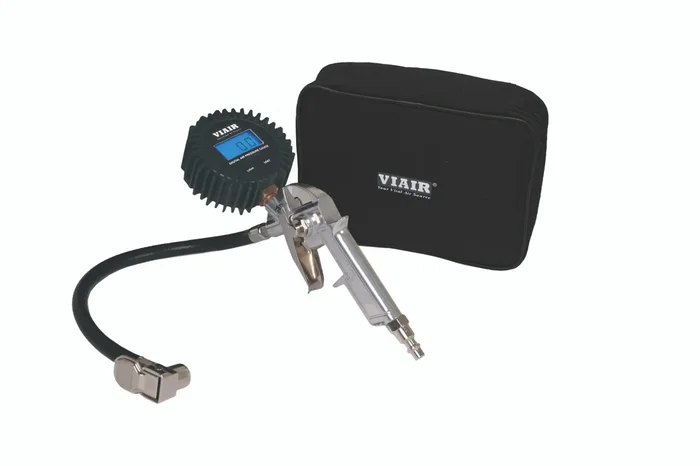Viair Digital Tire Inflation Gun, 2.5” Gauge, Reads Up to 180 PSI, with Carry Bag – 00042