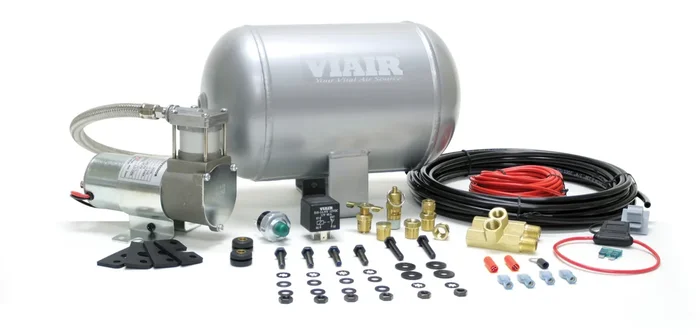Viair Ultra-Light Duty Onboard Air System (12V, 105 PSI Compressor, 1.0 Gal. Tank) – 10000