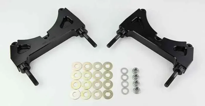 Wilwood Brackets (2) – w/Mounting Kit – SL4R – P-Brake Kit 13in Rotor