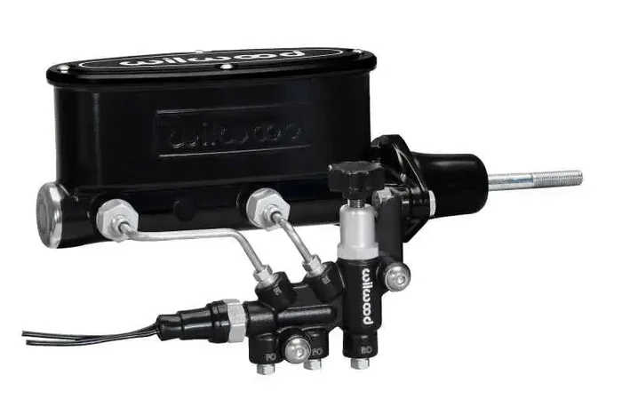 Wilwood HV Tandem M/C Kit w L/H Bracket & Prop Valve – 7/8in Bore Black-W/Pushrod